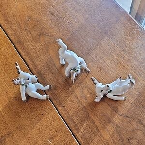 White Reindeer Holiday Decor Set